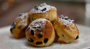 Shereen Shabnam Craisin Muffins