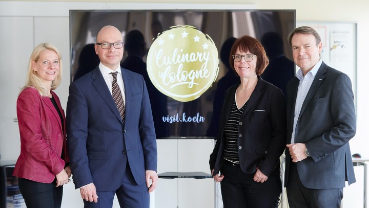 Photo 2_Press conference tourism figures 2017.jpg